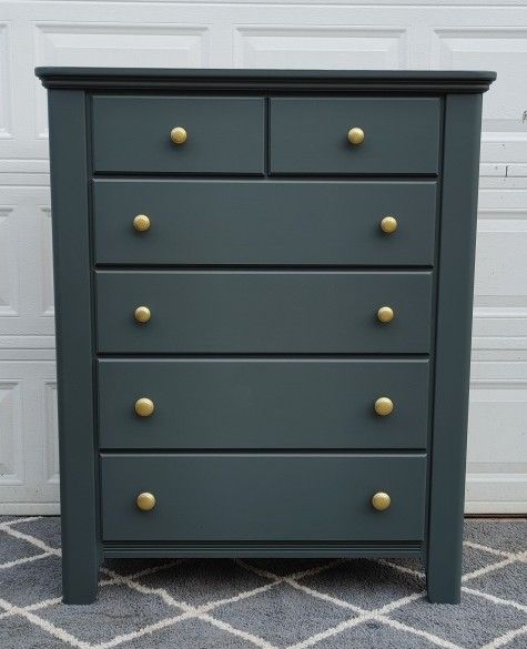 Large Solid Wood Chest Of Drawers 