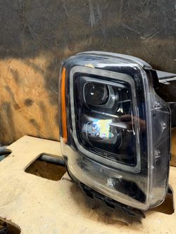 2020 to 2022 KIA TELLURIDE HEADLIGHT LED RH