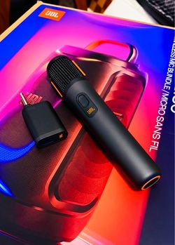 JBL Digital Wireless Microphone System – Dual-Channel Receiver, Adapter, Clear Vocals, Karaoke Ready