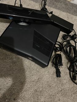 Xbox 360 S 4GB