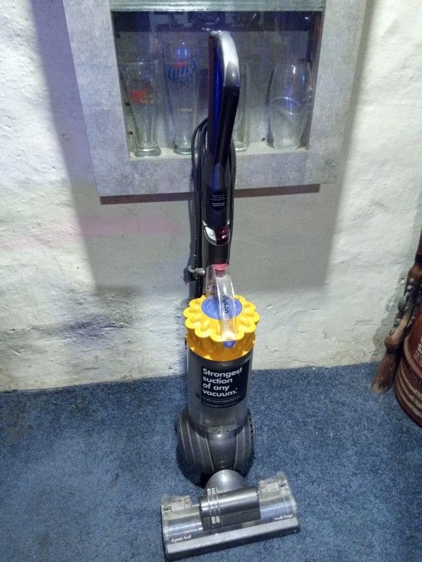 Dyson  Vacuum 