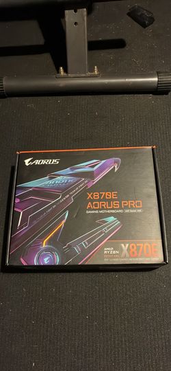 Gigabyte X870E AORUS PRO Motherboard - AM5 - Opened, Never Used