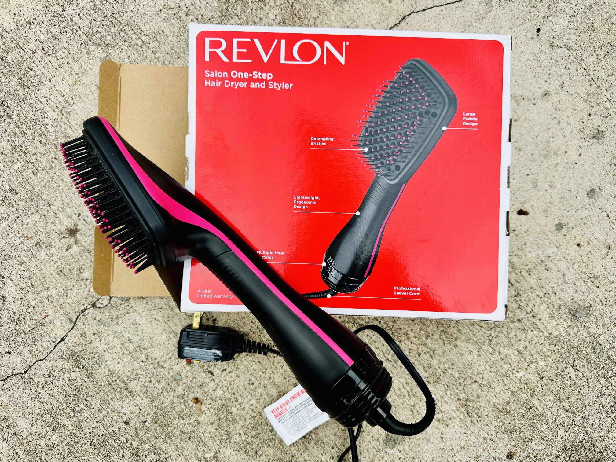 REVLON One-Step Hair Dryer and Styler