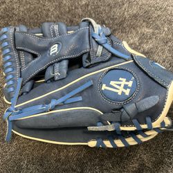 Dodger LA Baseball Glove 12”