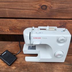 *** SINGER PRELUDE SEWING MACHINE ***