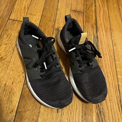 Black Mesh New Balance Sneakers - 8.5