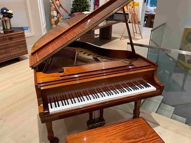 Steinway Baby Grand Piano In Excellent Condition Going For Free