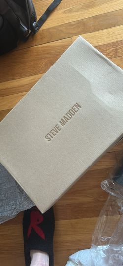 Steve Madden boots