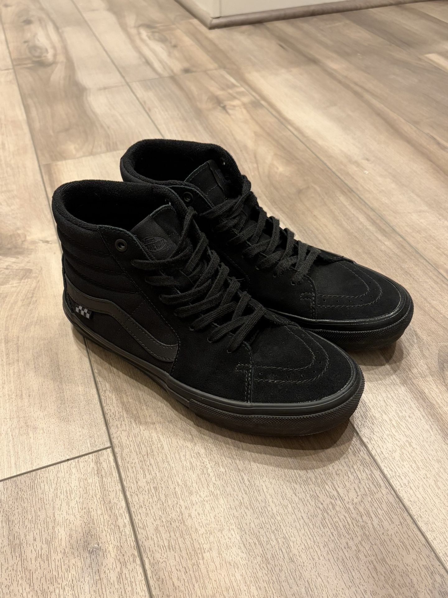 Vans Sk8-Hi - Blackout - Men’s Size 9