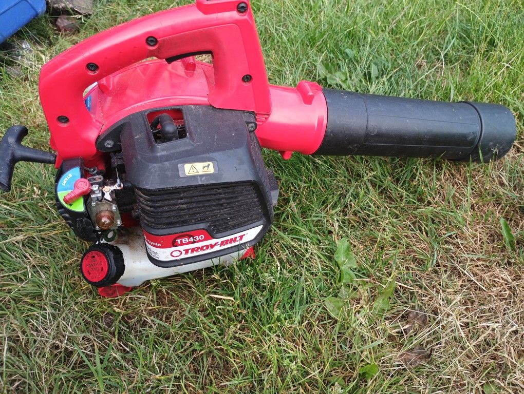 Troy Built TB430 Blower