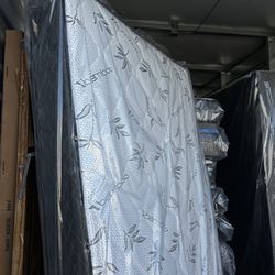 Brand New Queen,King,Twin  , Full  Size Mattress With Box Spring 