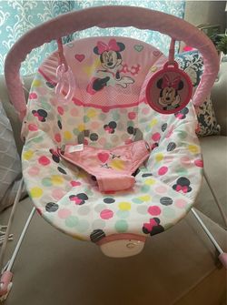 Baby girl bouncer $$20