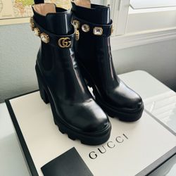 Gucci Leather Boot With Belt 