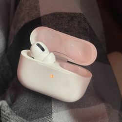 Left Airpod pro 2nd generation with case 
