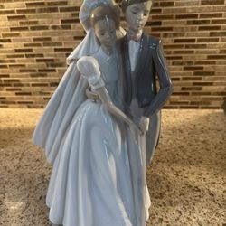 NAO BY LLADRO Bride & Groom Wedding Couple Figurine Unforgettable Dance