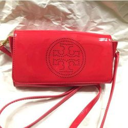 Tory Burch Perforated Logo Clutch Red Patent Leather