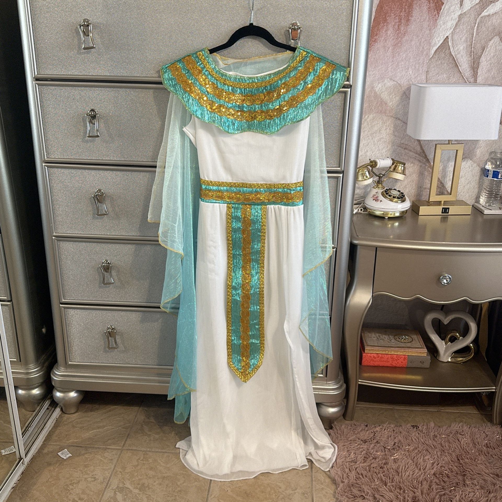 Cleopatra Costume