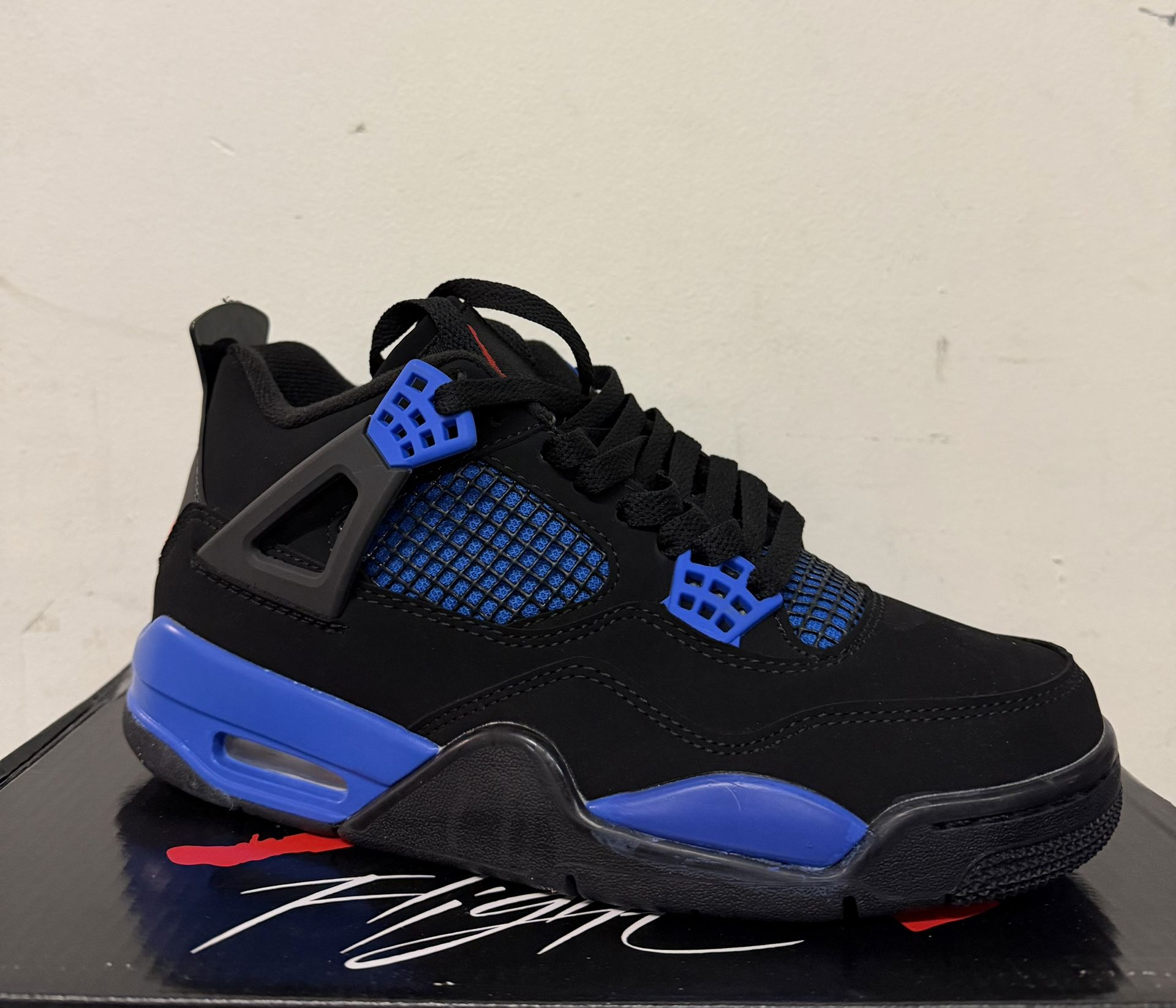 Jordan 4, Men Size 7/8.5/9.5/10/11/12, New