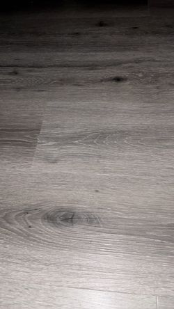 Vinyl tiles