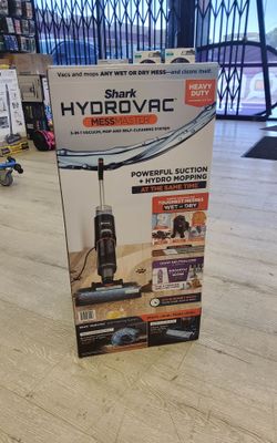 SHARK HYDROVAC MESSMASTER VACCUM