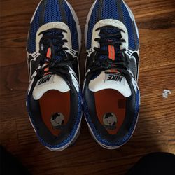 Nike Vomero 5 Size 11