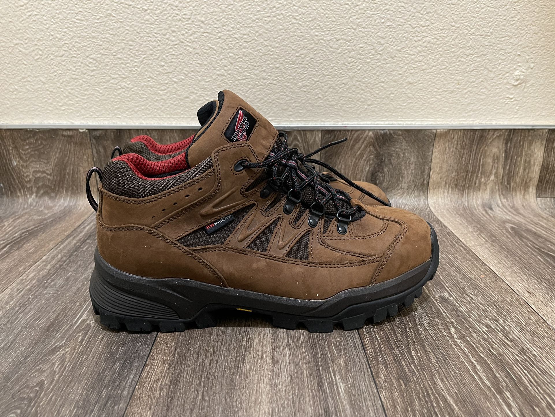 Red Wing Boots 6672 Size 10 Steel Toe Waterproof 