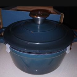 Crofton 2 Quart Cast Iron Enameled Dutch Oven. New.