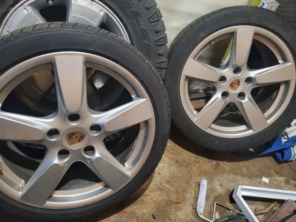 PORCHE WHEELS 19 INCH WITH SNOW TIRES... 2 GOOD 2 TOAST. FRONT R GOOD