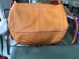 Coach medium size purse