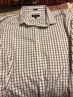 White pattern Formal dress shirt XL ( J CREW brand )