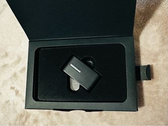 Black Bluetooth microphone