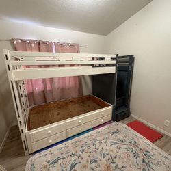 Bunk Beds With Storage 