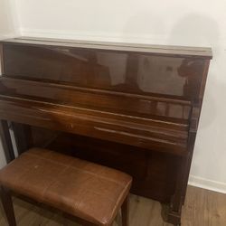 Hyundai Piano