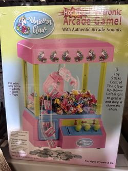 Arcade Candy Claw Game
