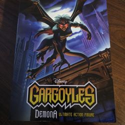 Disney Gargoyles Demona Ultimate Action Figure