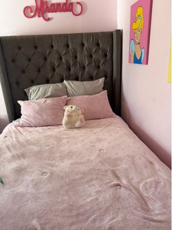Queen size bed with mattress included