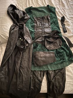 Adult Woodland Huntress Costume Size L