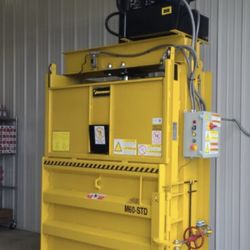 HARMONY M60STD VERTICAL BALER