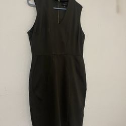 Women’s Sleeveless Dress Sz 15/16