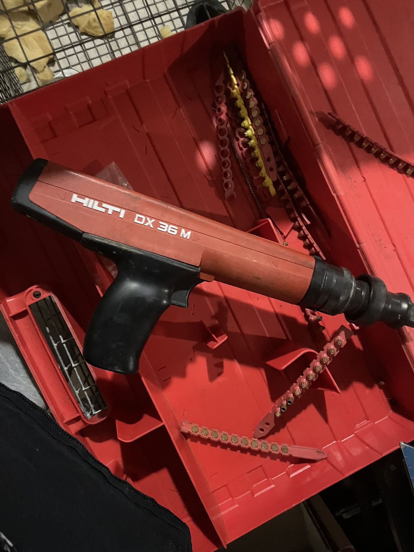 Hilti DX 36M Powder Actuated Nail Stud Gun Works Great