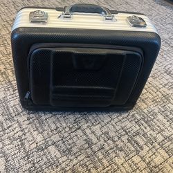 Black Hard Shell Suitcase With Wheels