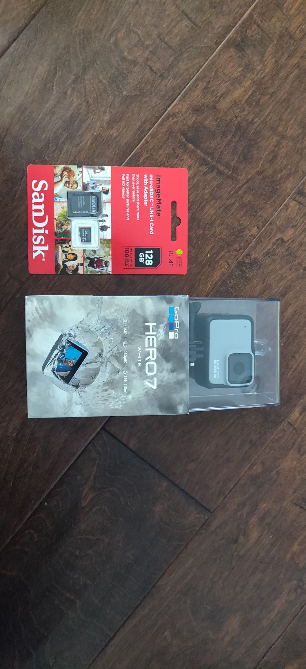 GoPro Hero 7 + 128 GB SanDisk