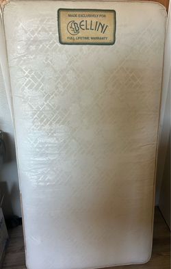 Crib mattress