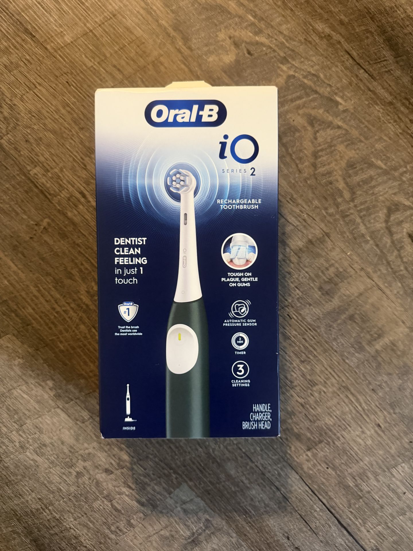 Oral B iO series 2 electric toothbrush