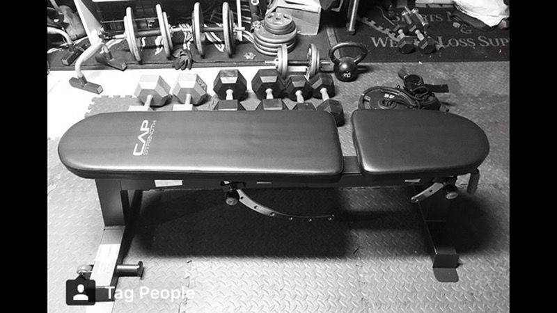 Cap Strength weight bench from Costco flat and incline