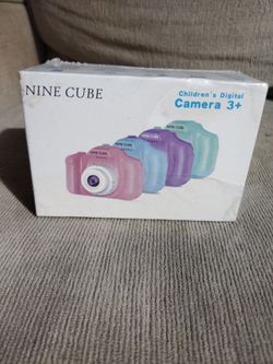 Nine cube childrens digital camera new $20$