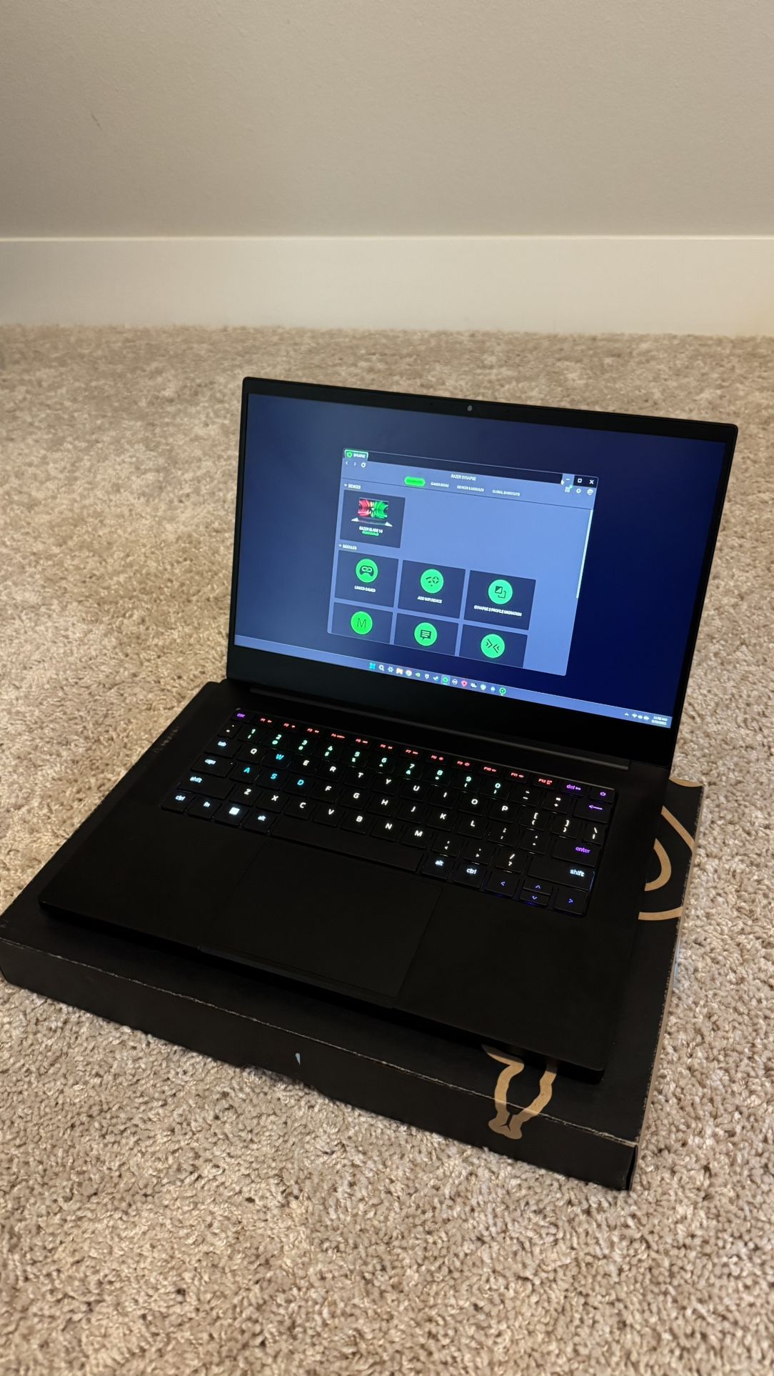 Razer Blade 14" (2022) | RZ09-0427x