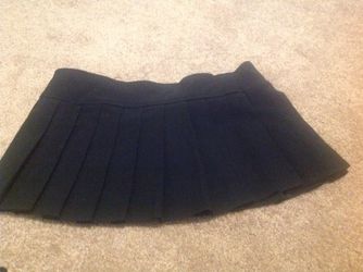 Pleated school girl style mini skirt