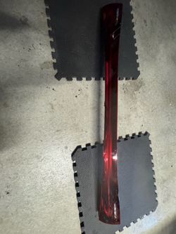 2023-2024 MERCEDES BENZ EQS450 EQS580 CENTER TAIL LIGHT