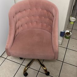 Makeup chair